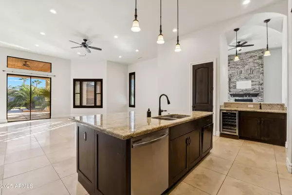 11407 E BELLFLOWER Court, Chandler, AZ 85249