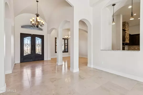 11407 E BELLFLOWER Court, Chandler, AZ 85249