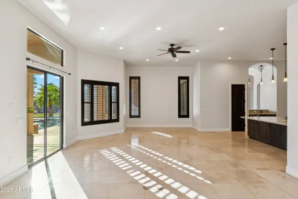 11407 E Bellflower Court, Chandler, AZ 85249