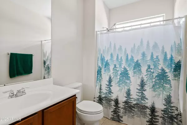 11035 E TOPAZ Avenue, Mesa, AZ 85212