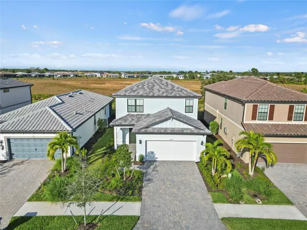 6288 WINDING PINE DR, Nokomis, FL 34275