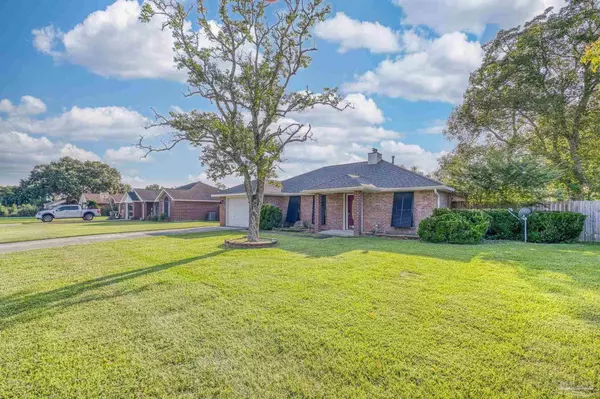 6357 Buckland Dr, Pensacola, FL 32526