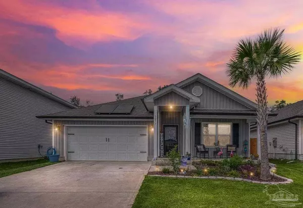 5277 Peach Dr, Pace, FL 32571