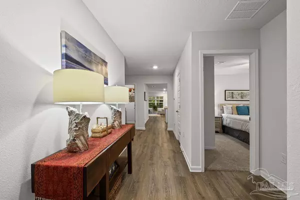 5443 Peach Dr, Pace, FL 32571