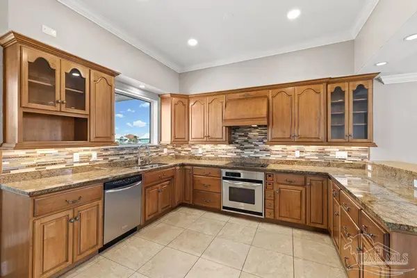 321 Gulfview Ln, Perdido Key, FL 32507