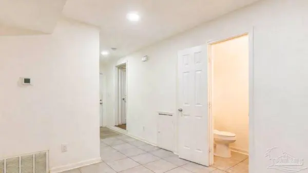 8140 Lillian Hwy, Pensacola, FL 32506