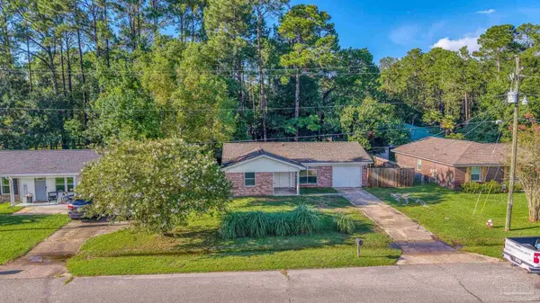 10758 Jolyne, Pensacola, FL 32506