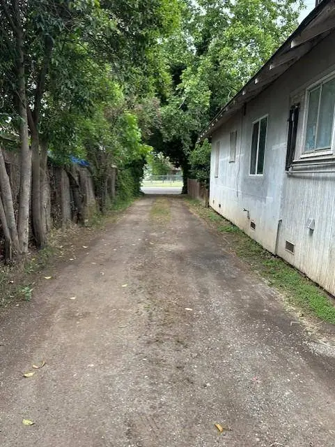 13229 Le Grand RD, Le Grand, CA 95333