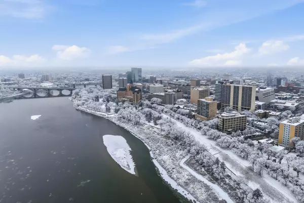 feature image of Why Smart Home Buyers Love December in Saskatoon