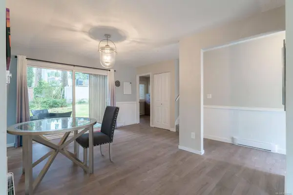 855 Howard Ave #10, Nanaimo, BC V9R 5V4