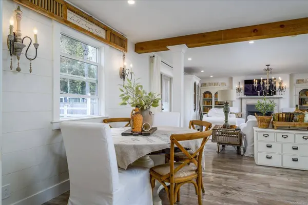 7128 Benwaldun Rd, Lantzville, BC V0R 2H0