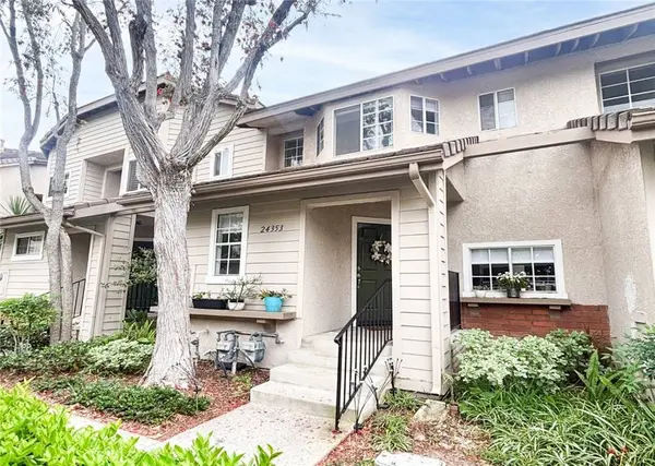 24353 Marquis CT #301, Laguna Hills, CA 92653