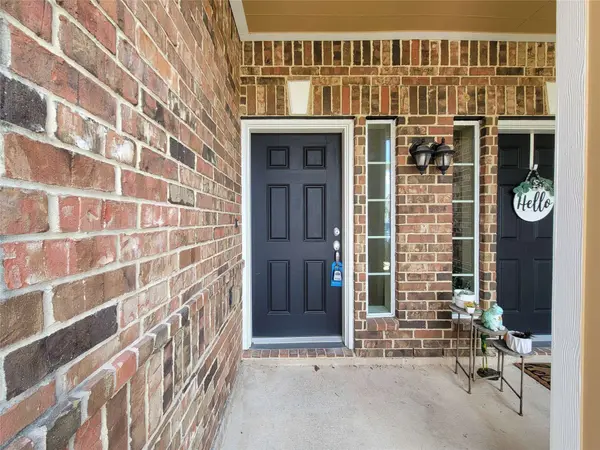 8603 Sunset Loch DR, Spring, TX 77379