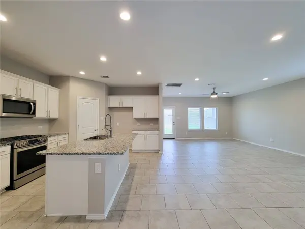 21566 Starry Night DR, New Caney, TX 77357