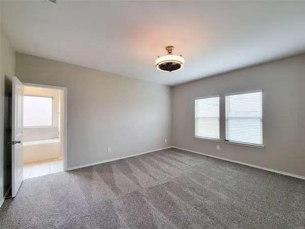 21566 Starry Night DR, New Caney, TX 77357