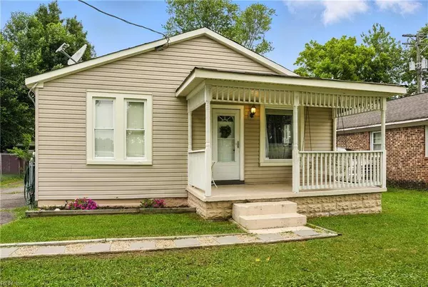 748 Cardover AVE, Chesapeake, VA 23325