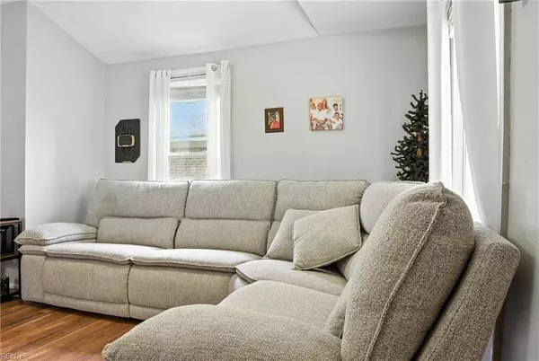 748 Cardover AVE, Chesapeake, VA 23325