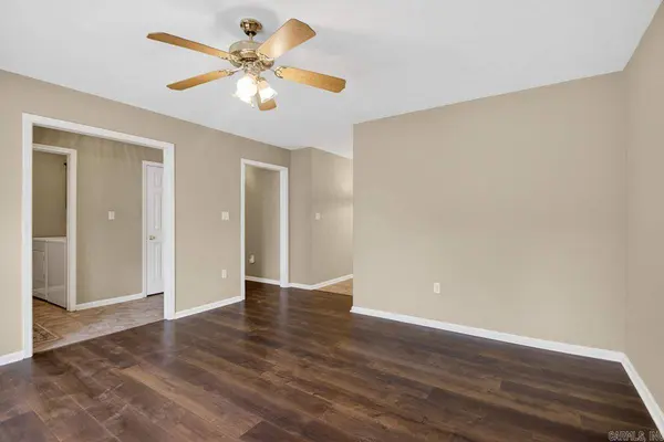 152 Donna Kay, Greenbrier, AR 72058-9574