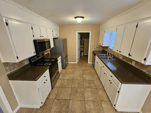 28 Pheasant Run, Cabot, AR 72023-7