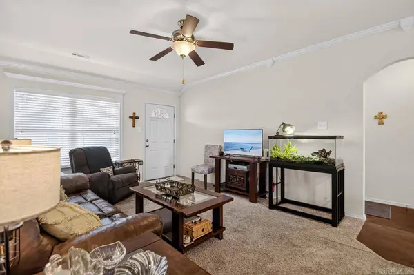 3217 Miracle Heights, Sherwood, AR 72120-1876