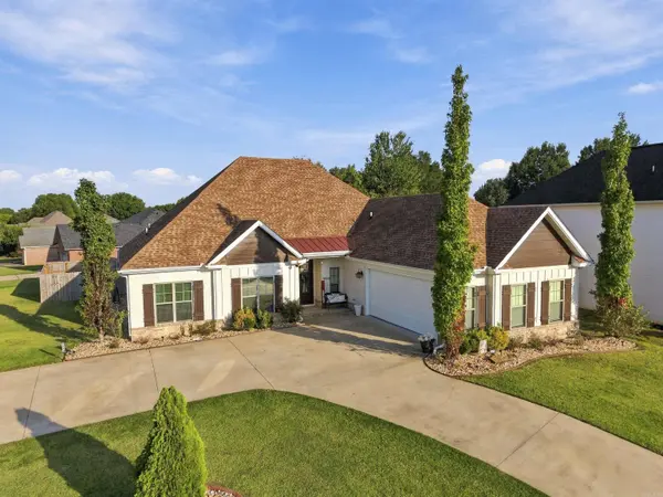 1690 Poteete Drive, Conway, AR 72034