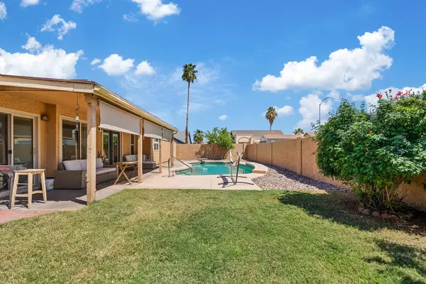 4949 E Gary St, Mesa, AZ 85205-4252