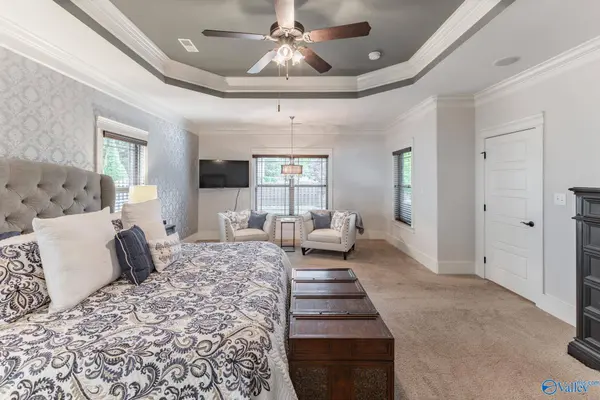 6 Holly Park Blvd, Huntsville, AL 35824