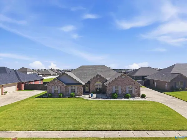 13400 Summerfield Drive, Athens, AL 35613