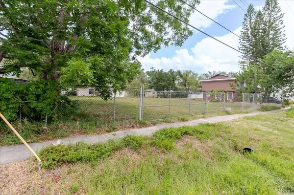 7208 S SHERRILL, Tampa, FL 33616