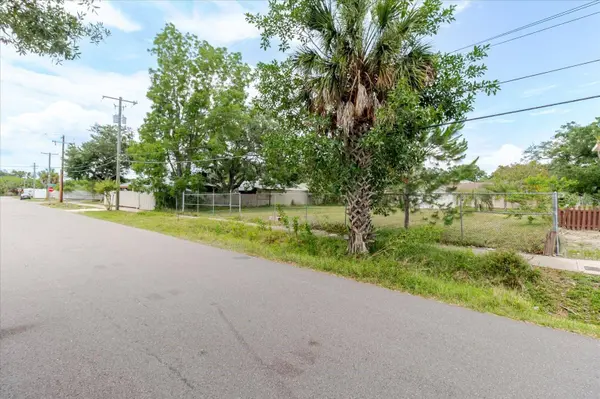 7208 S SHERRILL, Tampa, FL 33616