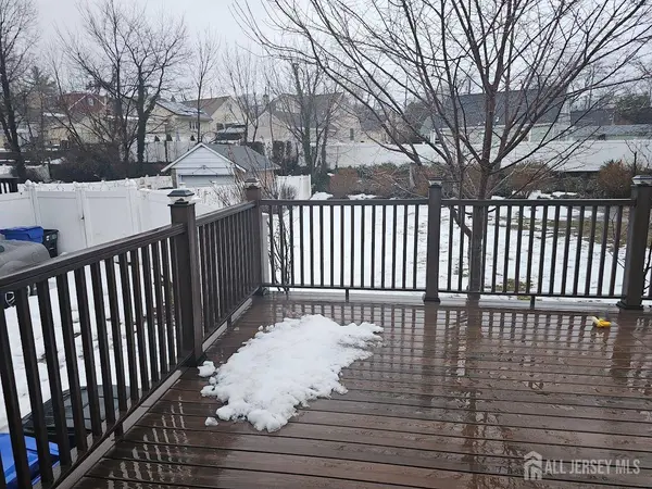 95 William PL, Totowa, NJ 07512