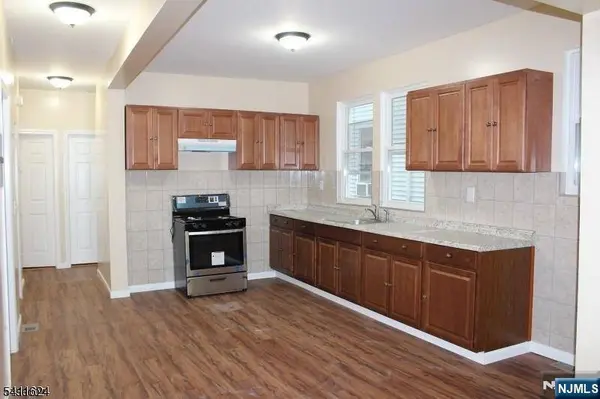 100-102 Lyons AVE, Newark, NJ 07112