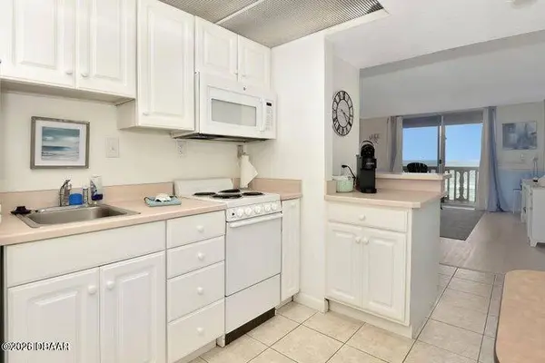 1575 Ocean Shore BLVD #304, Ormond Beach, FL 32176