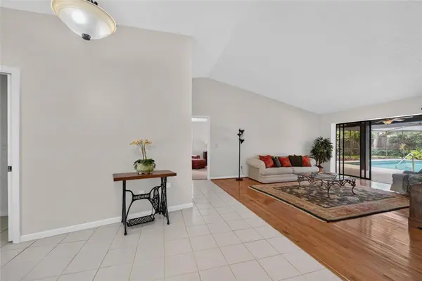 14015 SHADY SHORES DR, Tampa, FL 33613