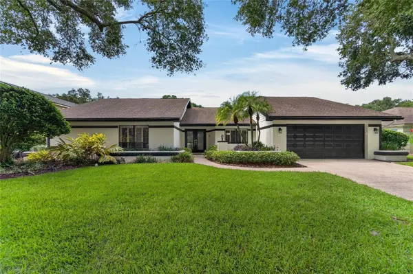 14015 SHADY SHORES DR