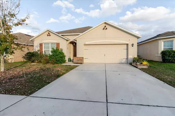 525 SQUIRES GROVE DR, Winter Haven, FL 33880