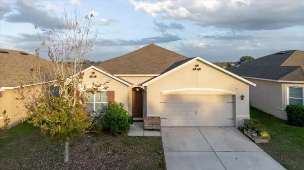 525 SQUIRES GROVE DR, Winter Haven, FL 33880