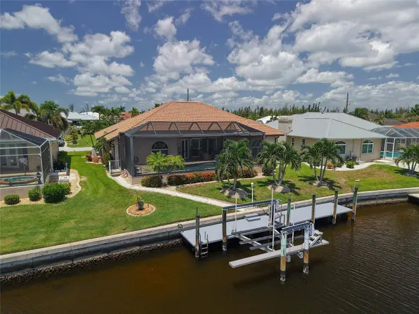 1317 PINE SISKIN DR, Punta Gorda, FL 33950