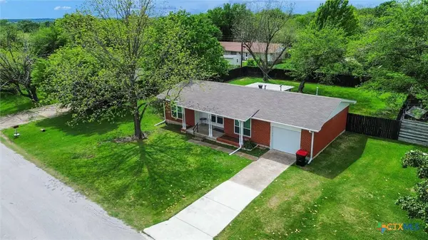 104 S Meadow DR, Little River Academy, TX 76554