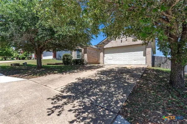 114 Estate DR, Hutto, TX 78634