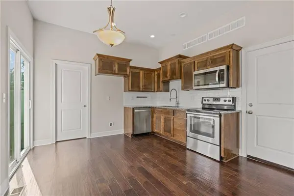 7529 McCoy ST, Shawnee, KS 66227