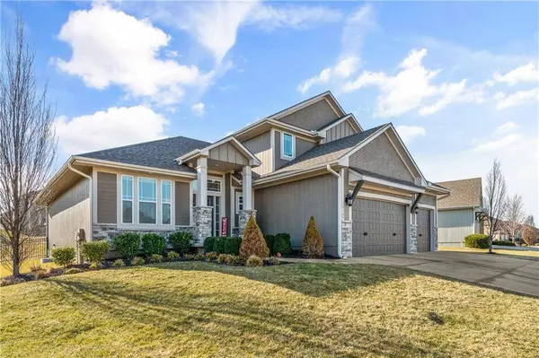 13105 W 171st ST, Overland Park, KS 66221