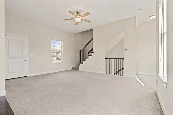 7529 McCoy ST, Shawnee, KS 66227