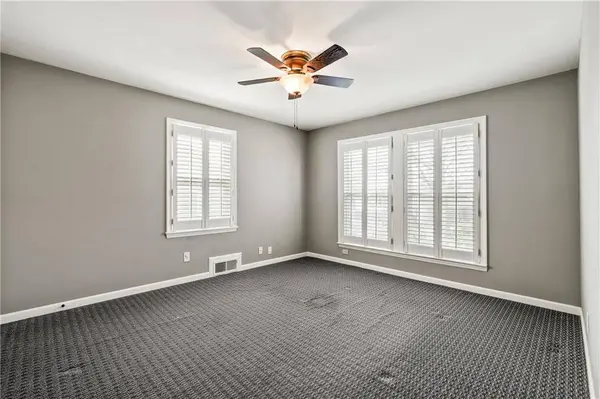 616 E 66th ST, Kansas City, MO 64131