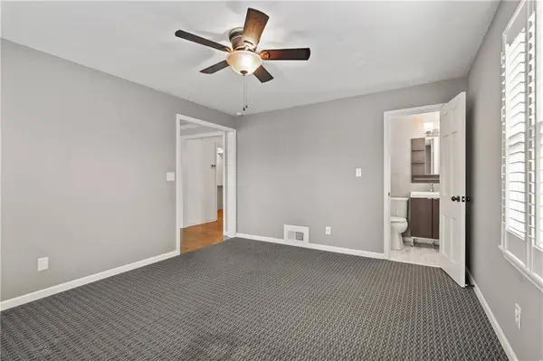 616 E 66th ST, Kansas City, MO 64131
