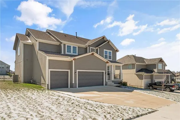 23823 W 58th TER, Shawnee, KS 66226