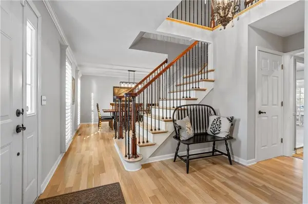 8698 W 101st ST, Overland Park, KS 66212