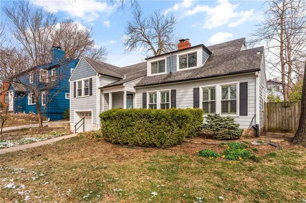 616 E 66th ST, Kansas City, MO 64131