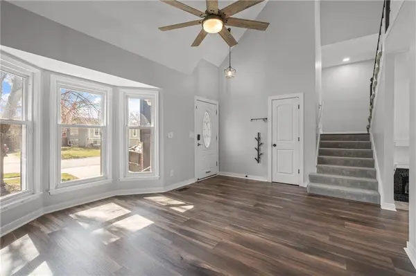 16116 W 125th ST, Olathe, KS 66062