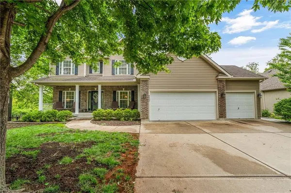 8923 NE 97th ST, Kansas City, MO 64157